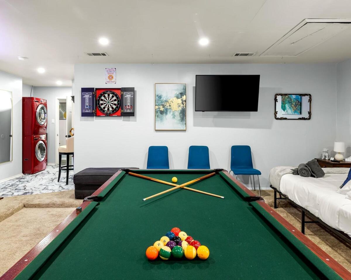 5Br Retreat With Game Room, Hot Tub & Big Yard - Sleeps 16 - 15 Min To Dt Austin Exterior photo